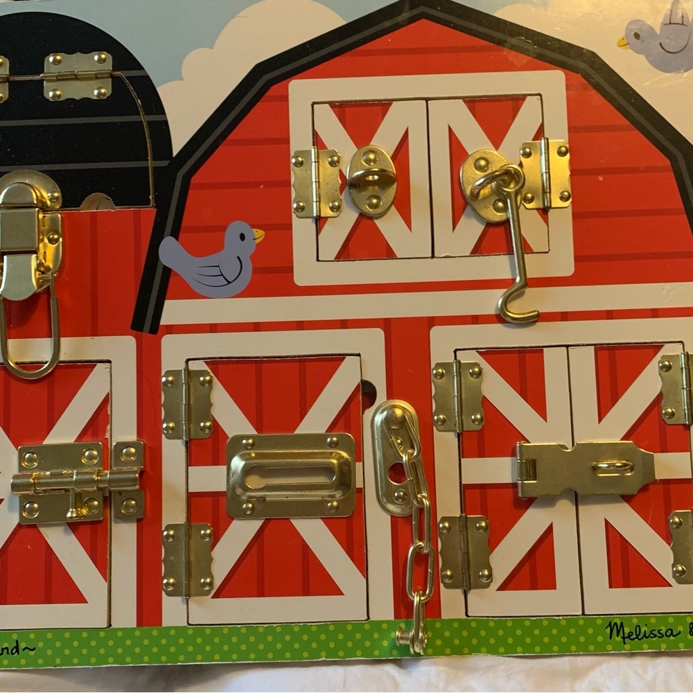 Melissa and Doug latch and play